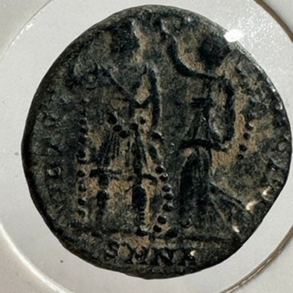 Roman Empire Constantine Dynasty AE Bronze Coin Gloria Exercitvs 335-341 AD 0099 - Picture 2 of 3